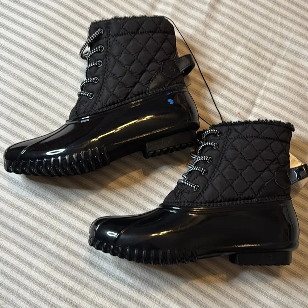 NWT In Box SPORTO Andie Weatherproof Ankle Duck Boots Sz 9